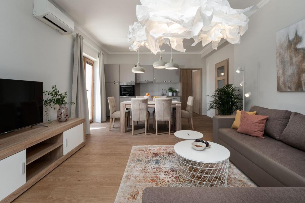 Apartments Alloro By Seeadria Agency Novigrad Istria Extérieur photo