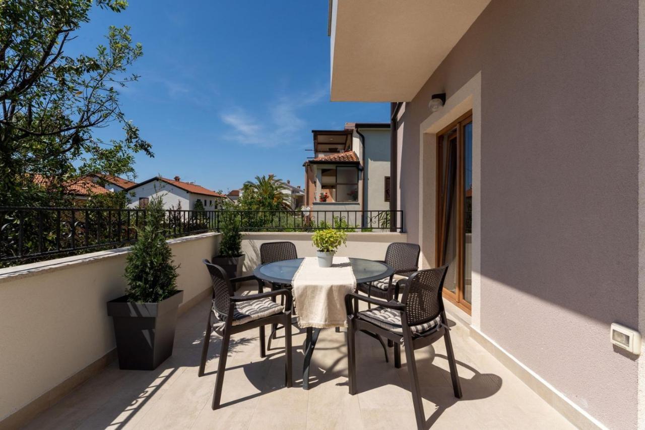 Apartments Alloro By Seeadria Agency Novigrad Istria Extérieur photo